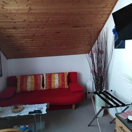 Lenas Ferienzimmer *